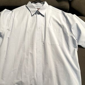 Roundtree & Yorke Travel Smart Easy Care Short Sleeve Solid Dobby Sport Shirt